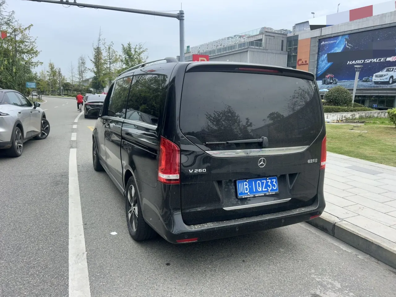 Mercedes Benz V 2020V 260 2.0T Premium Edition Automatic Gear 8