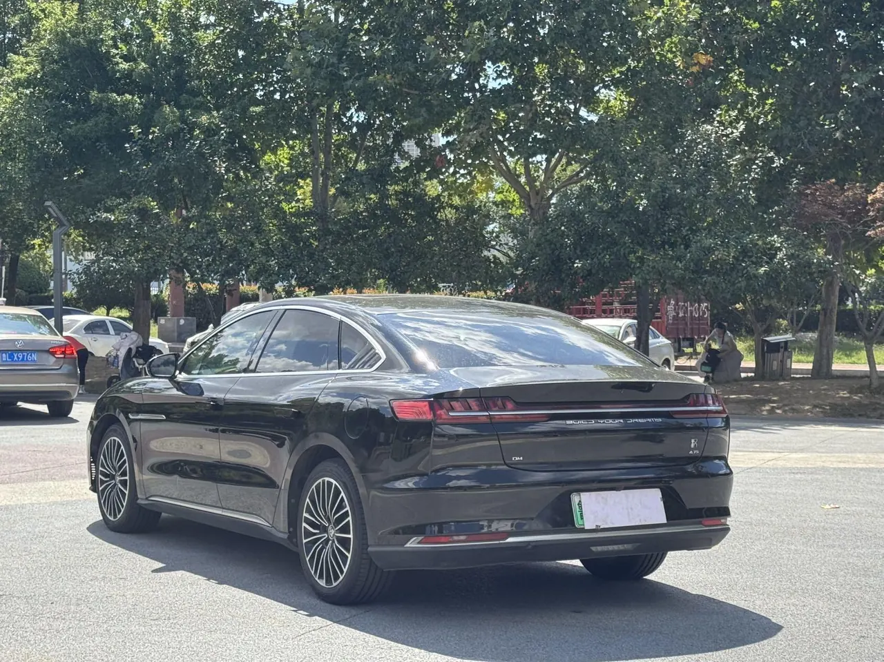 BYD 2020 Han DM 2.0T 4-wheel drive performance version noble automatic gear 7