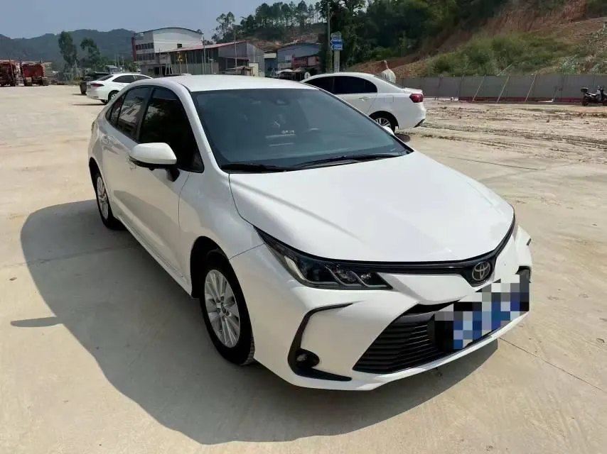 Toyota 2021 Corolla 1.2T Stepless Pioneer Edition Automatic Gear 3
