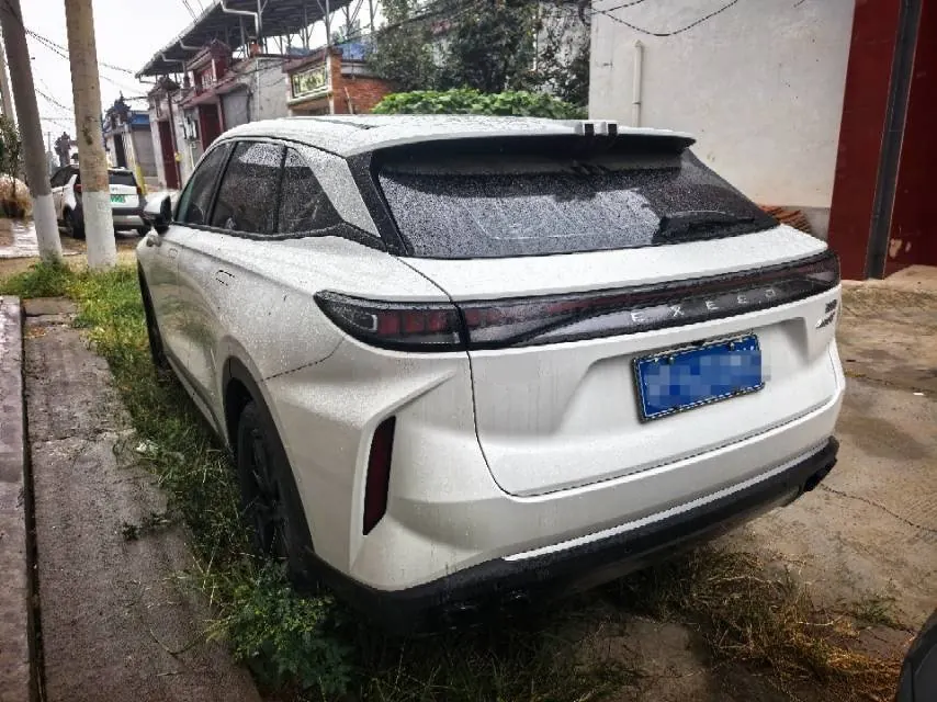 Xingtu 2023 Eau 2.0T 400T Two-Drive Premium Edition Automatic Gear 2