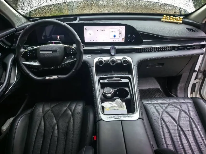 Xingtu 2023 Eau 2.0T 400T Two-Drive Premium Edition Automatic Gear 5