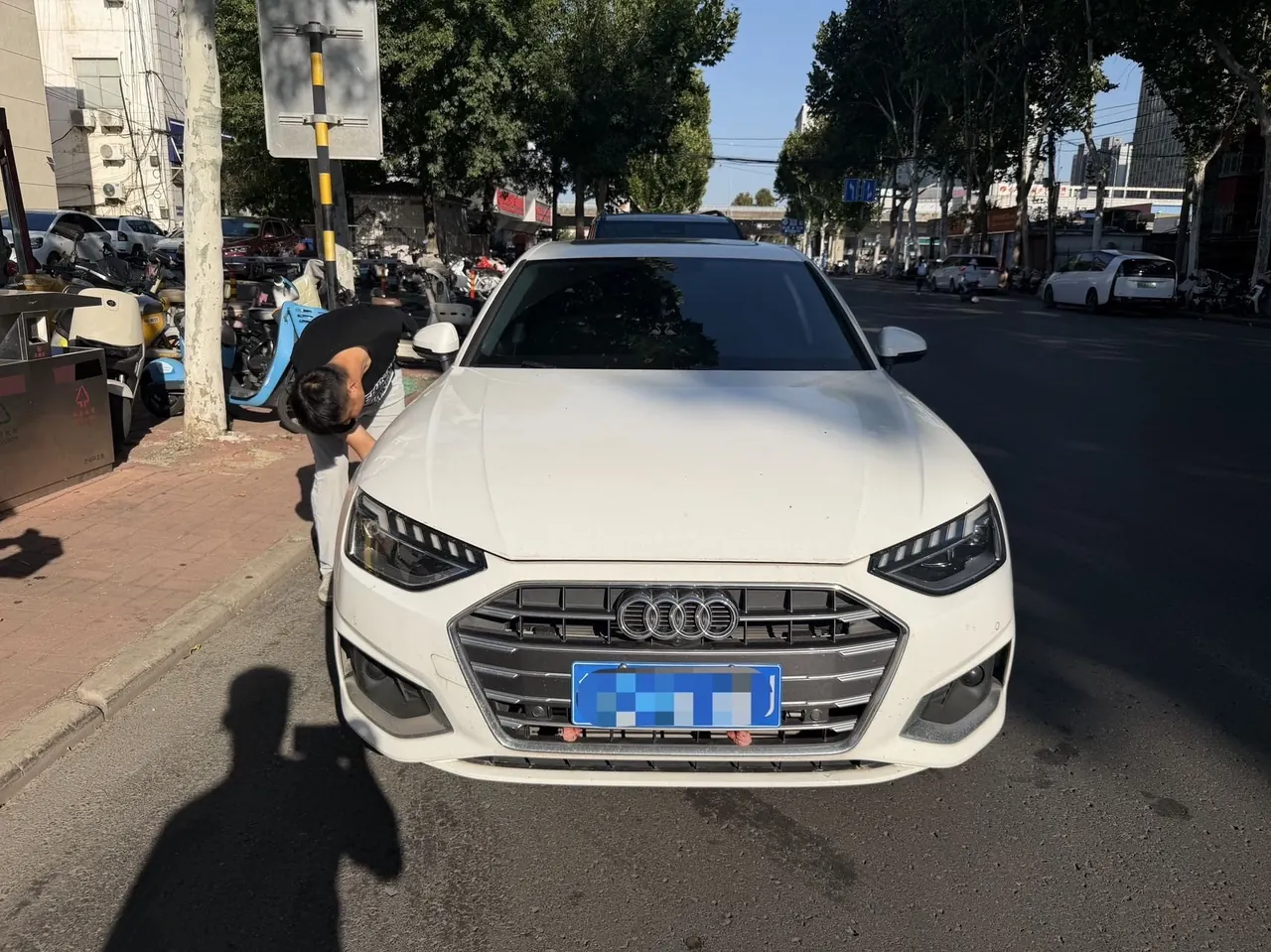 Audi 2020 A4L 2.0TFSI 40TFSI Fashion Elegant Automatic 2