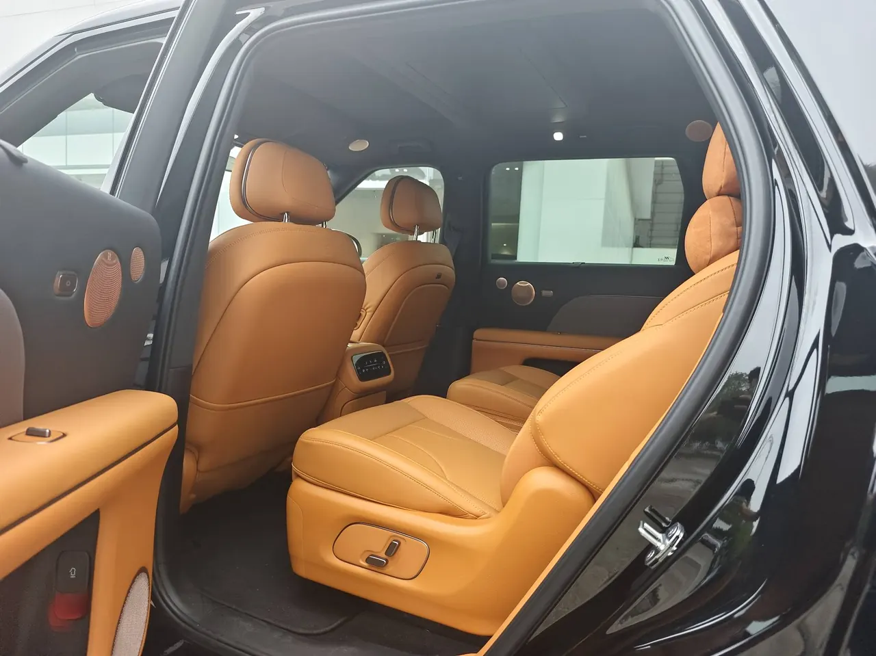 IM 2026 IM LS8 52 Max Luxury Six-seat Automatic Gear 4