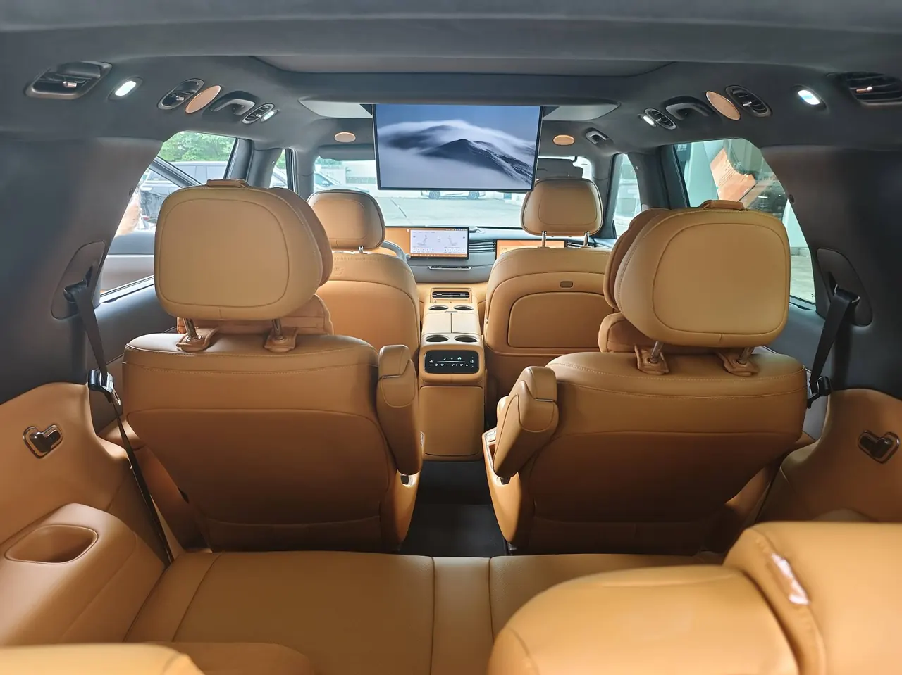 IM 2026 IM LS8 52 Max Luxury Six-seat Automatic Gear 5