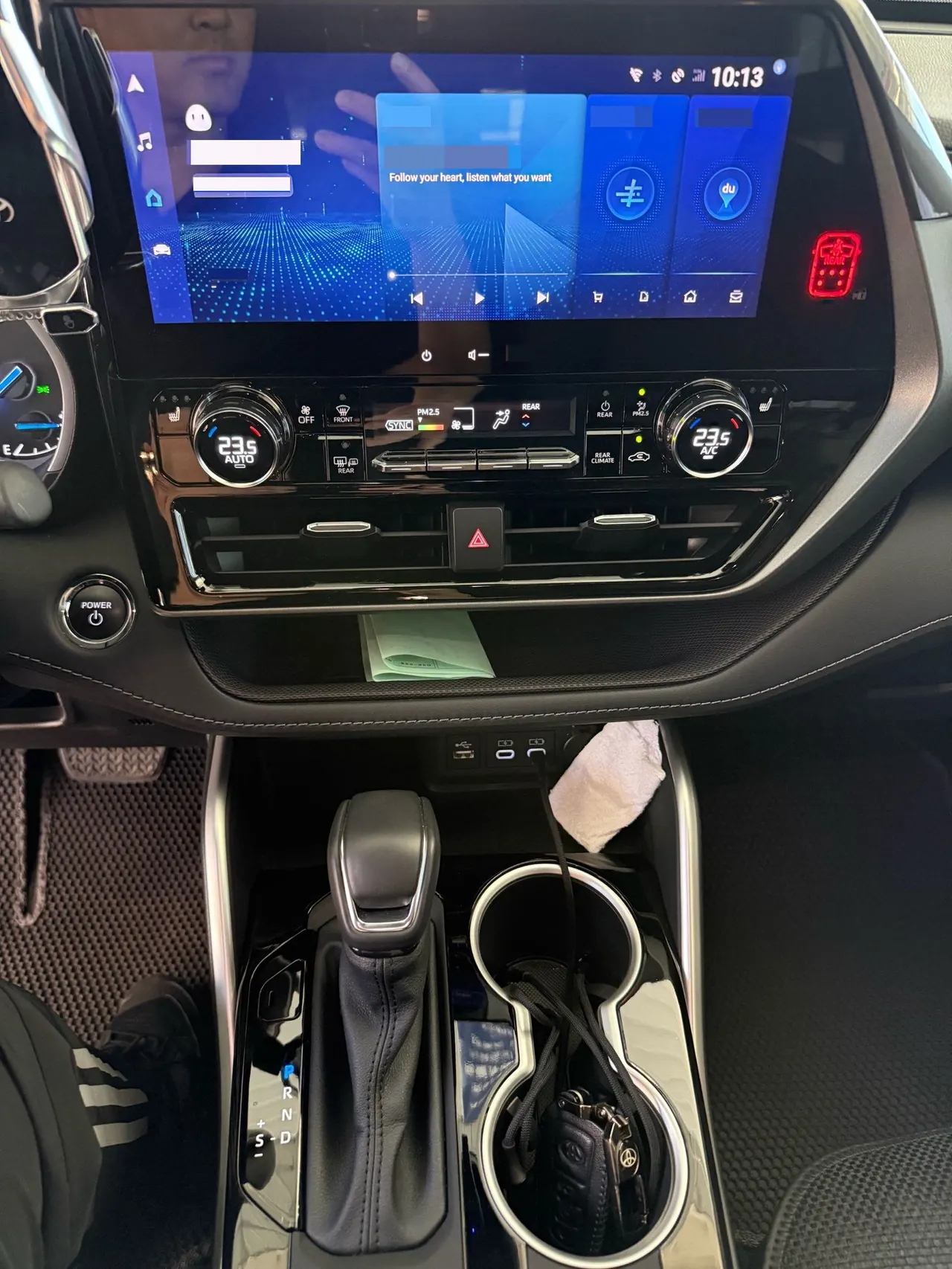 Toyota 2023 Highlander Dual Engine 2.5 Stepless Intelligent Electric Hybrid Four-wheel Drive Premium Edition 7-seat Automatic Transmission 10