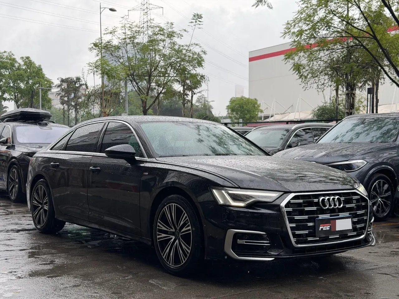 Audi 2024 A6L 2.0TFSI 40TFSI Deluxe Dynamic Automatic 3