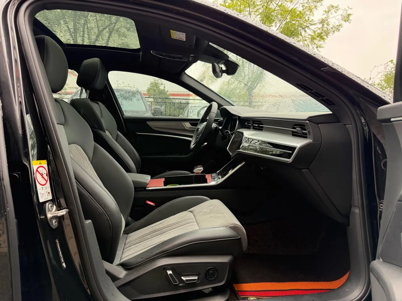 Audi 2024 A6L 2.0TFSI 40TFSI Deluxe Dynamic Automatic 9