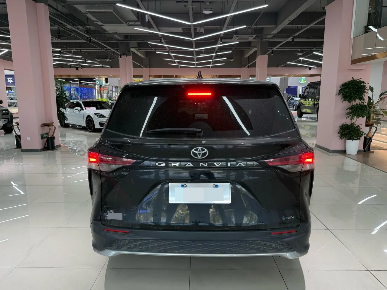 Toyota 2024 Grevia HYBRID 2.5 Stepless Comfort Edition Automatic Transmission 12