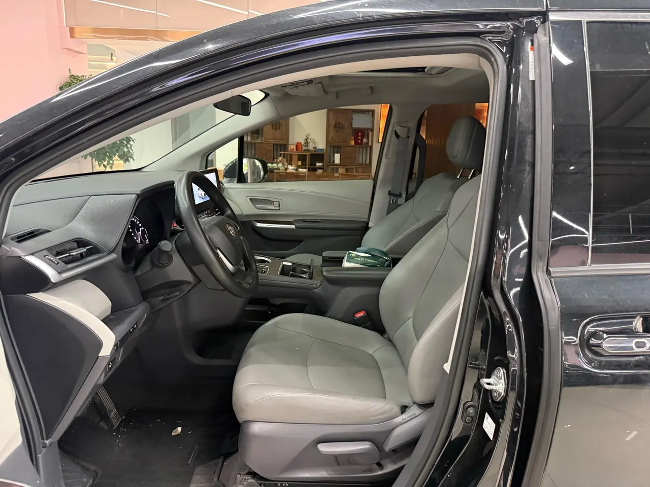Toyota 2024 Grevia HYBRID 2.5 Stepless Comfort Edition Automatic Transmission 5