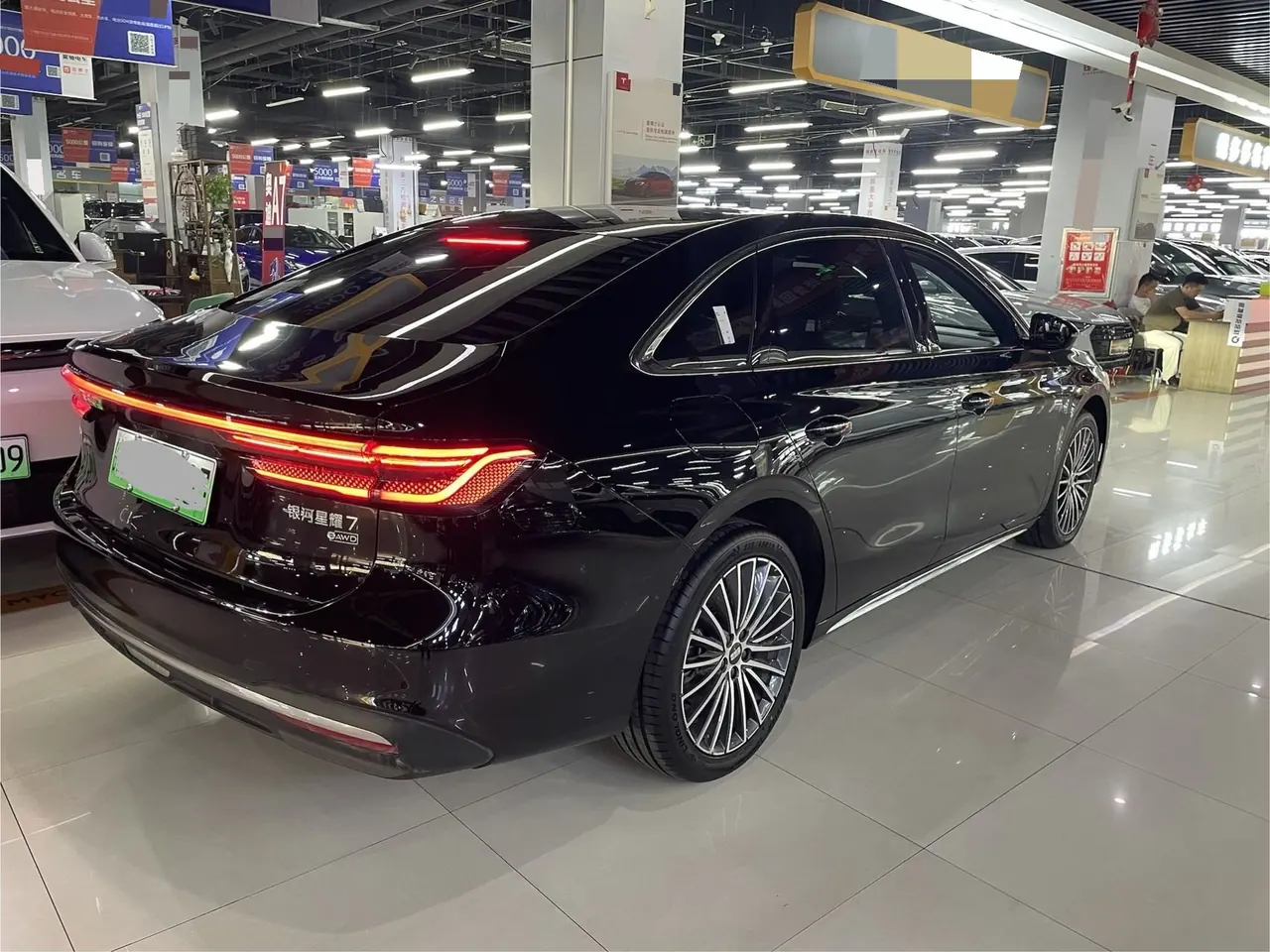 Geely Galaxy 2026 Xingyao 7 EM-i 1.5 220km 4-wheel drive pilot automatic gear 9