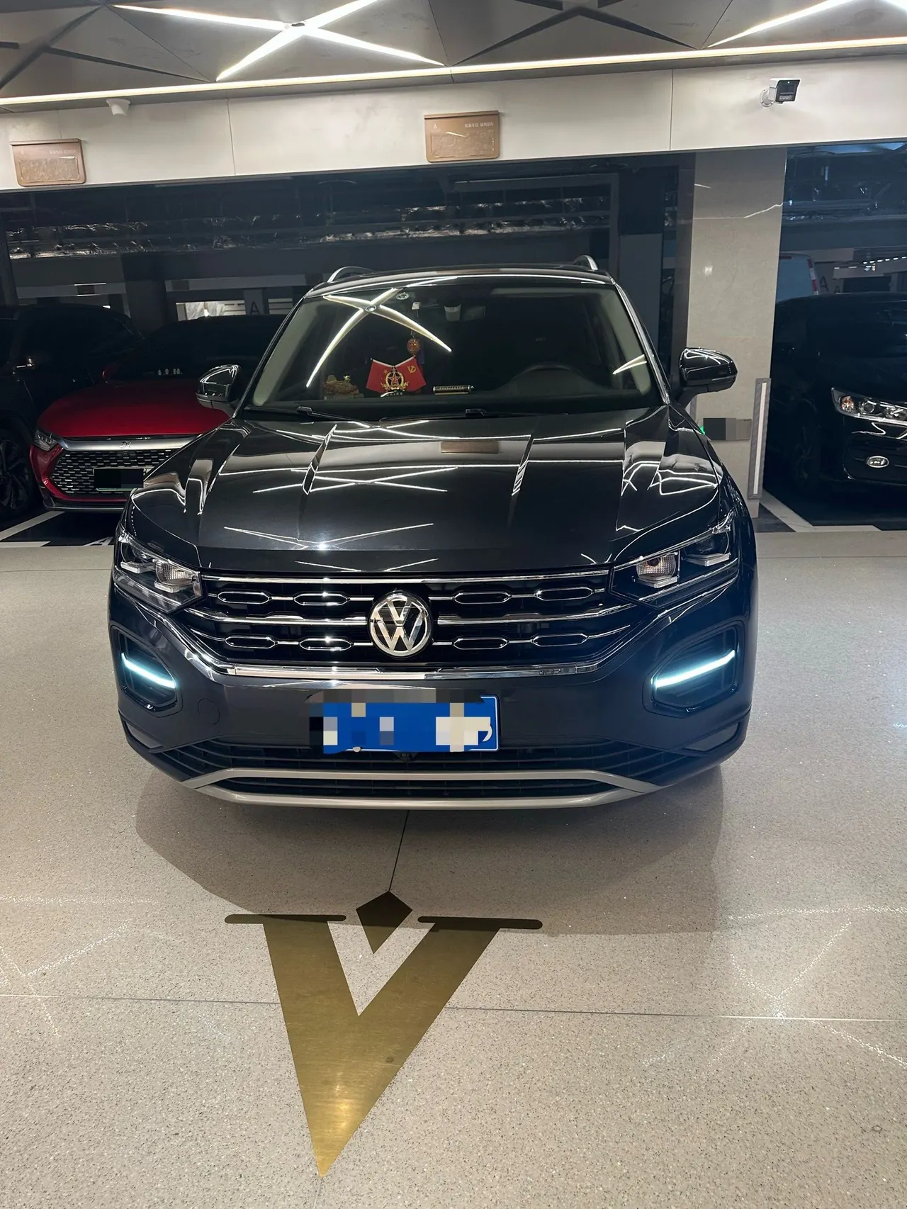 Volkswagen 2021 Tanyue 2.0TSI 330TSI Two-Drive Deluxe Smart Joint Edition Automatic Gear 2