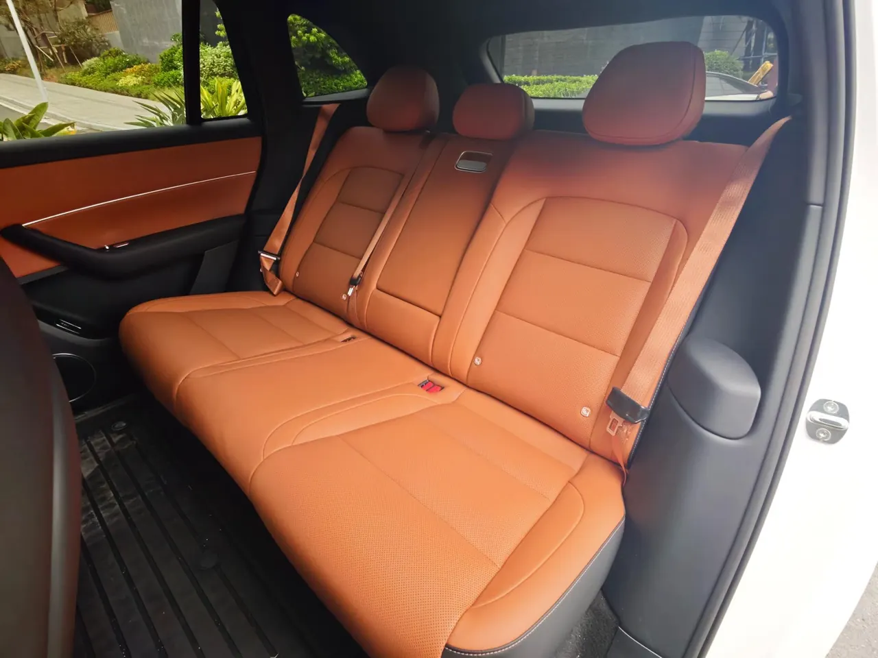 AITO 2026 AITO M6 Max 4WD Edition Automatic Gear 5