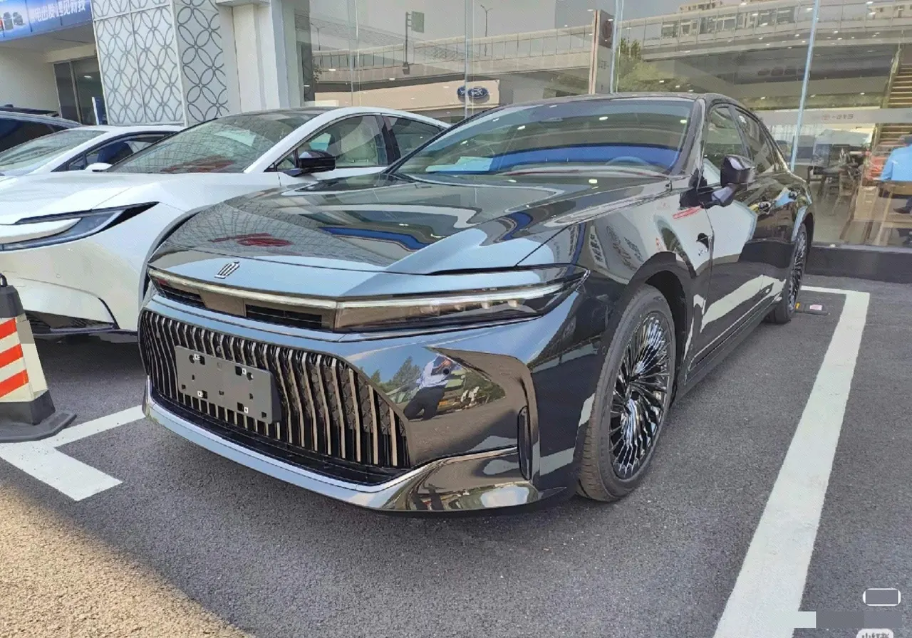 Toyota Crown (Imported) 2024 Crown 2.5 Stepless Extreme Edition Automatic Gear - View 1