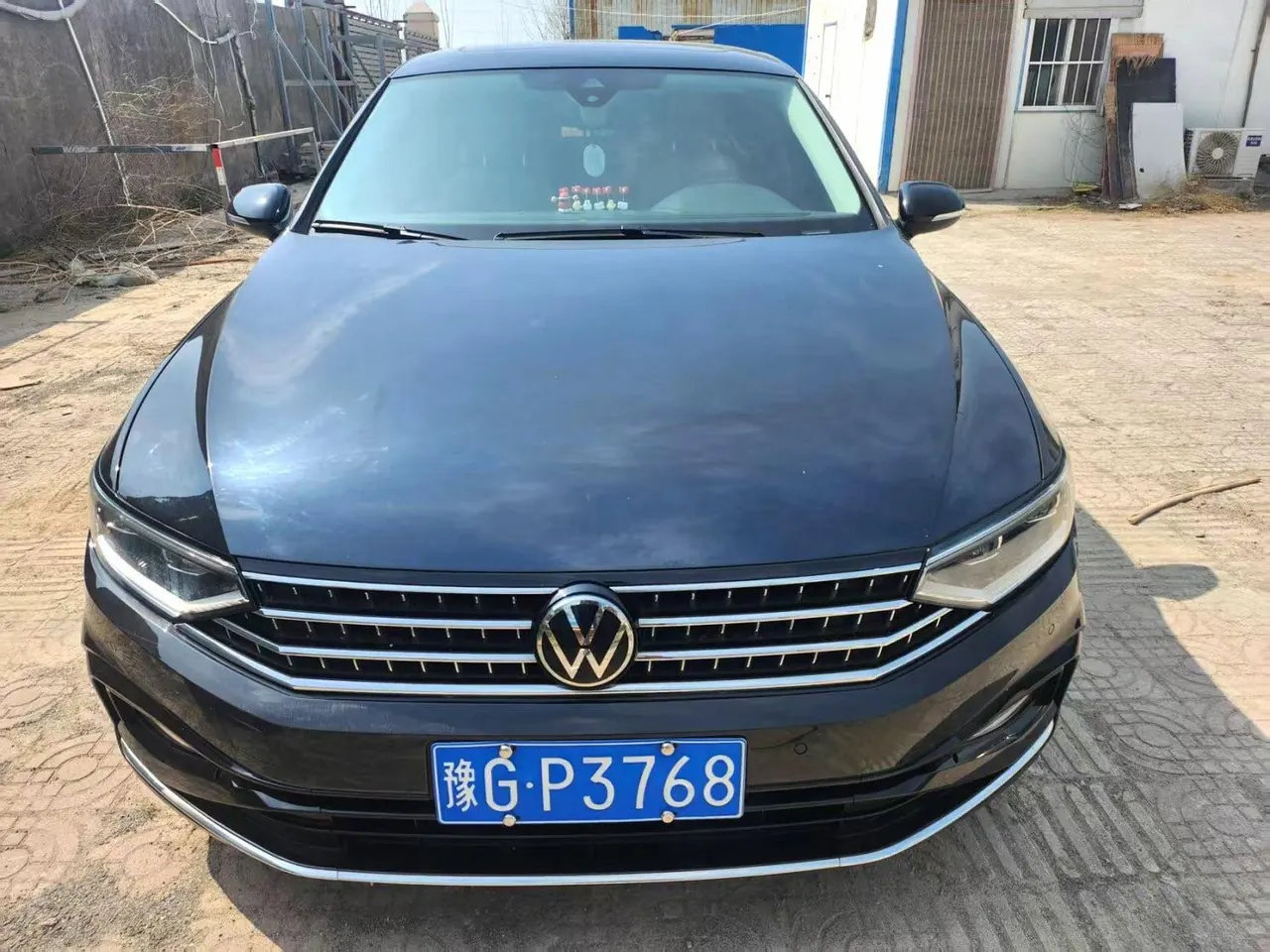Volkswagen 2020 Magotan 2.0TSI 330TSI luxury automatic transmission 2