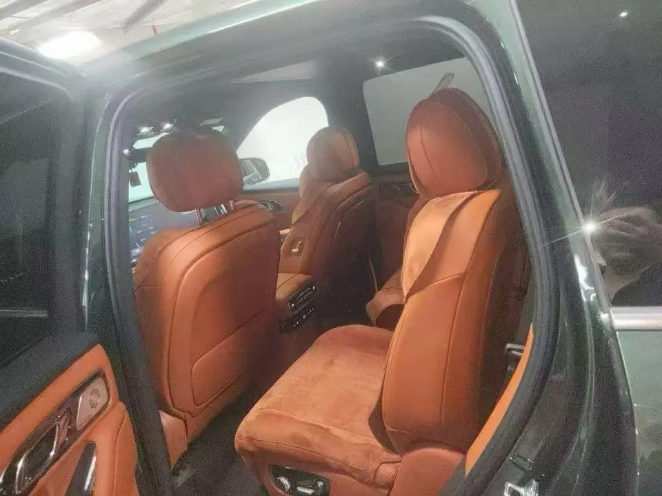Geely Galaxy 2025 M9 1.5T 210km 4-wheel drive pilot version automatic gear 3