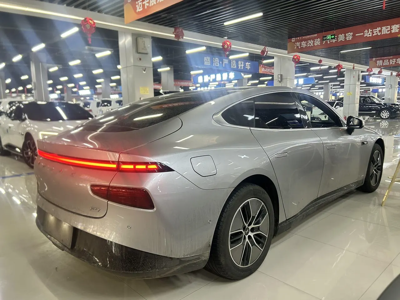 Xpeng 2024 P7i 550 Pro Automatic 9