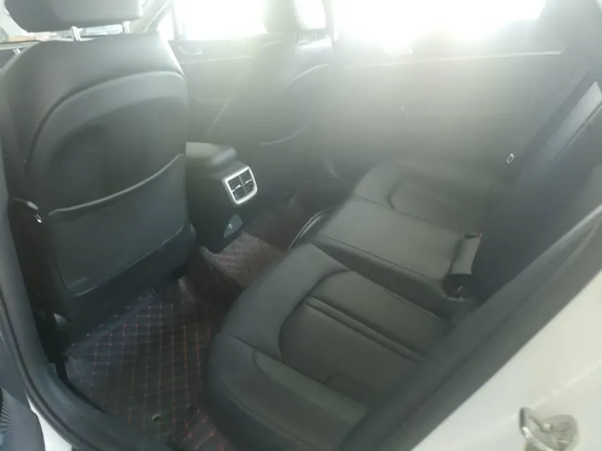 Kia 2025 K5 1.5T Premium Edition Automatic Gear 3
