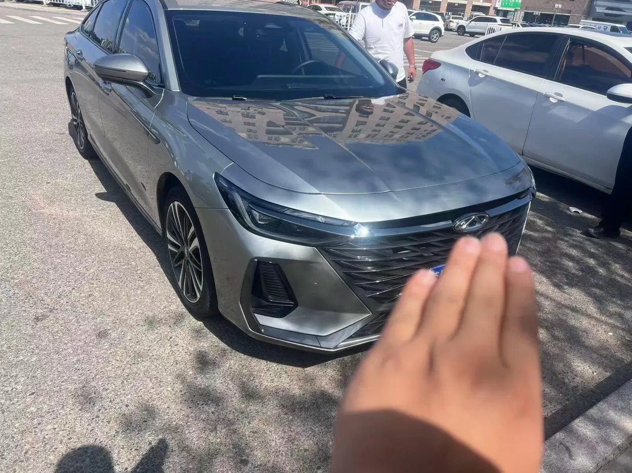 Chery 2025 Erez 8 2.0T automatic gear 3