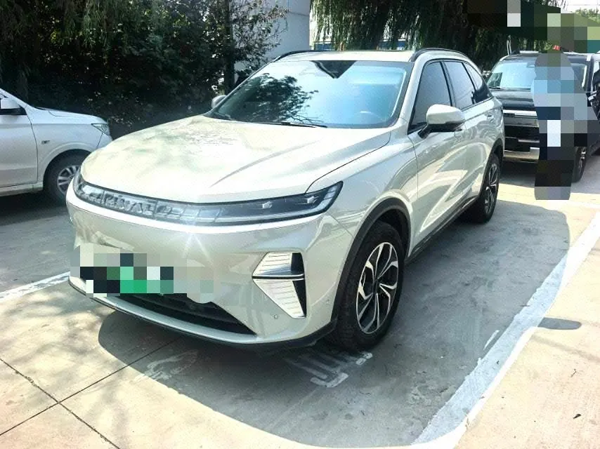 Open image lightbox: Haval 2025 Xiaolong MAX 1.5 Hi 4 165 Ultra Smart Driving Edition Automatic Gear