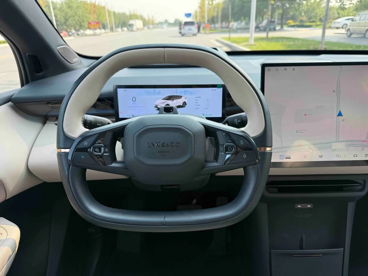 LYNK&amp;CO 2025 LYNK&amp;CO Z 20 530km Rear Drive Max Automatic 5
