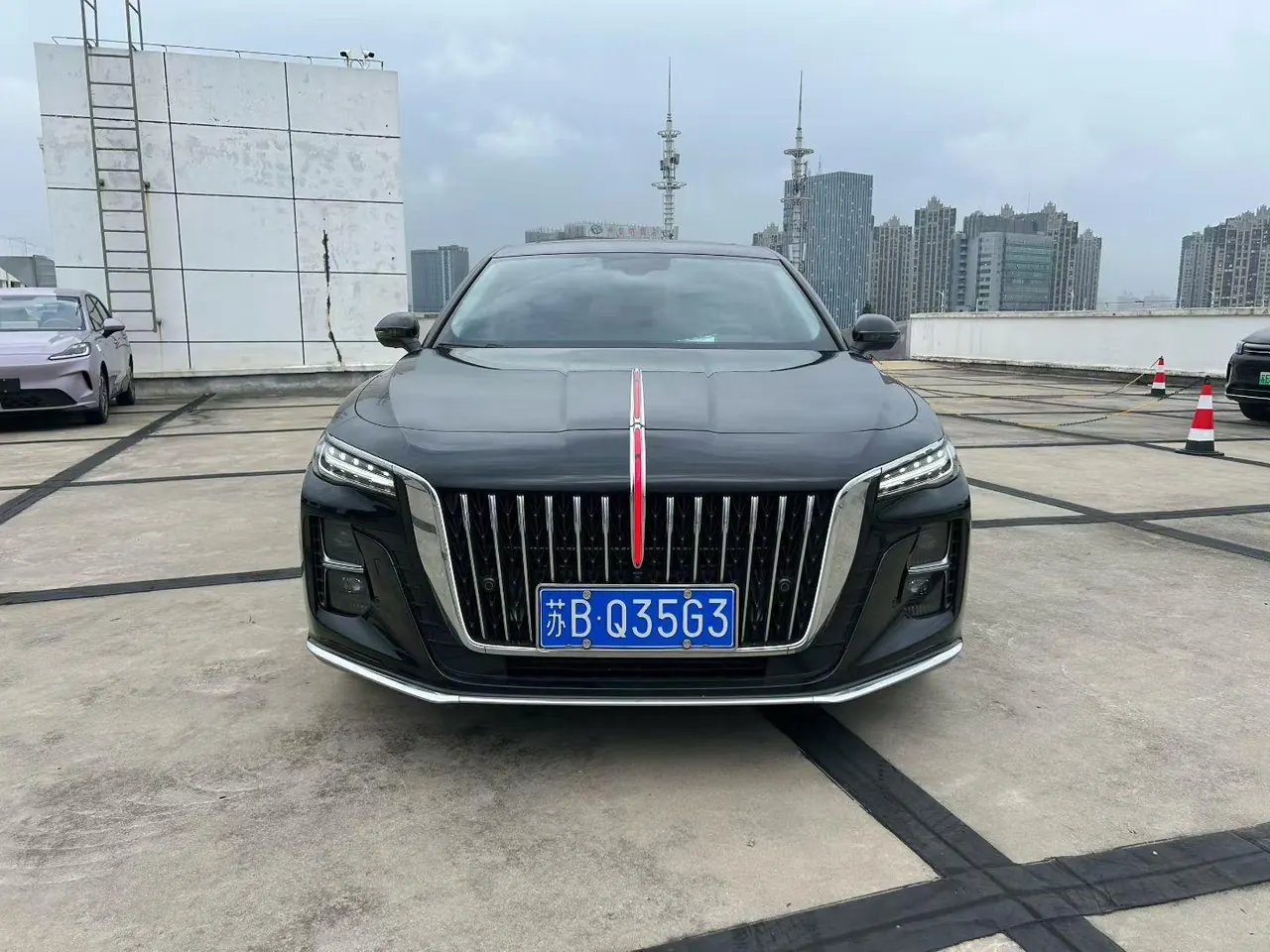 HongQi 2025 H5 1.5T Flag Rhyme 500000 Commemorative Automatic Gear 2