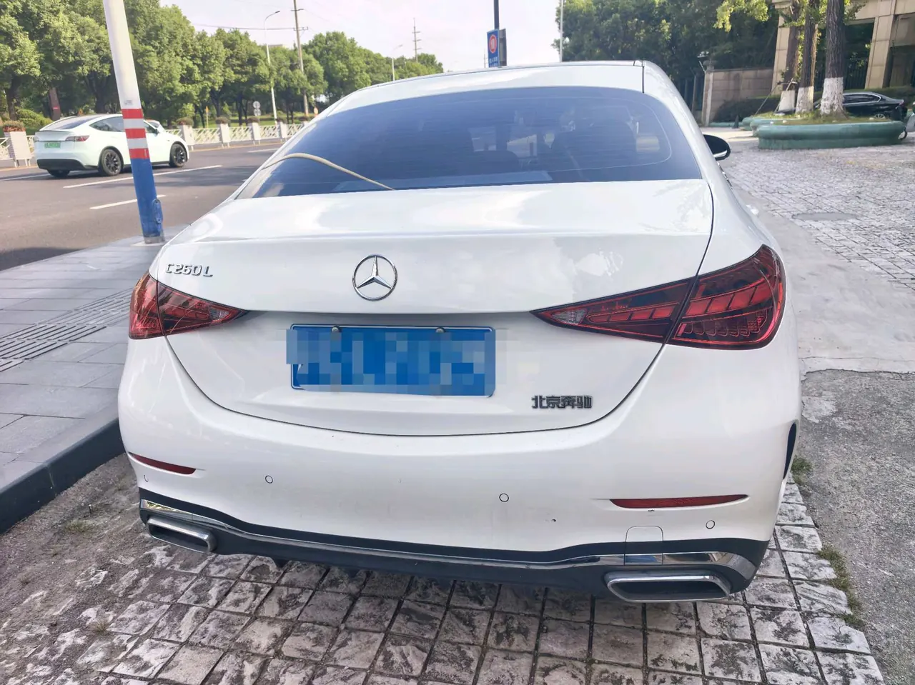Mercedes Benz Class C 2025 C 260 L 48V 1.5T Sports Edition Automatic Gear 4