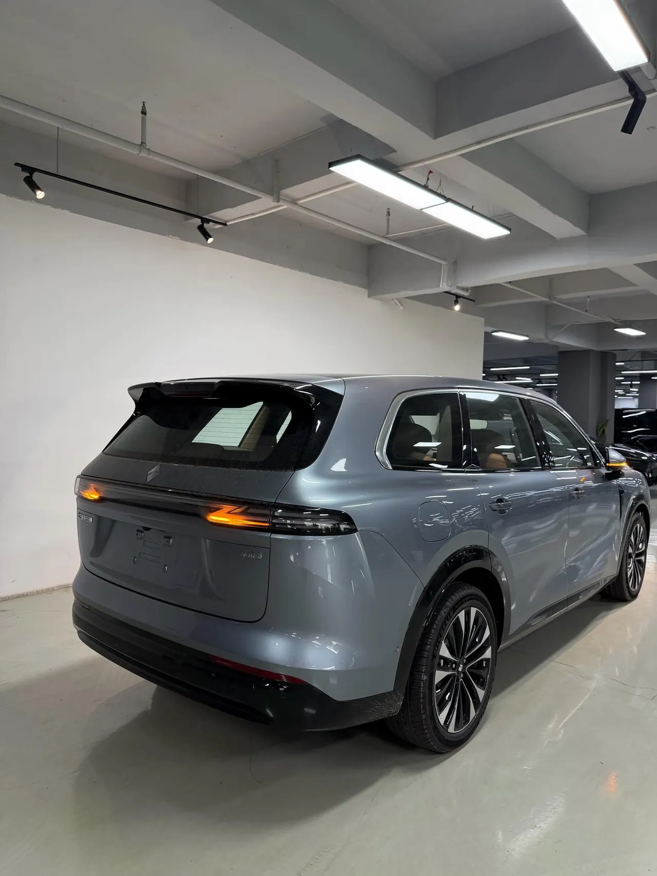 Huajing 2026 Huajing S 1.5T 235km 4-wheel drive dry Kun exclusive edition automatic gear 15