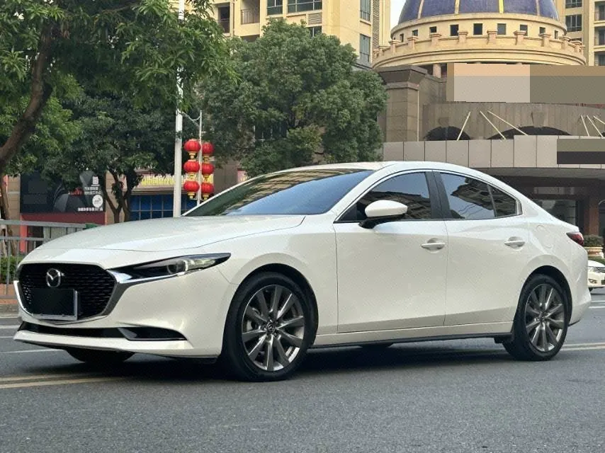 打开图片灯箱:Mazda 3 Oncorsela 2023 Mazda 3 Oncorsela-sedan 2.0 elegant automatic gear