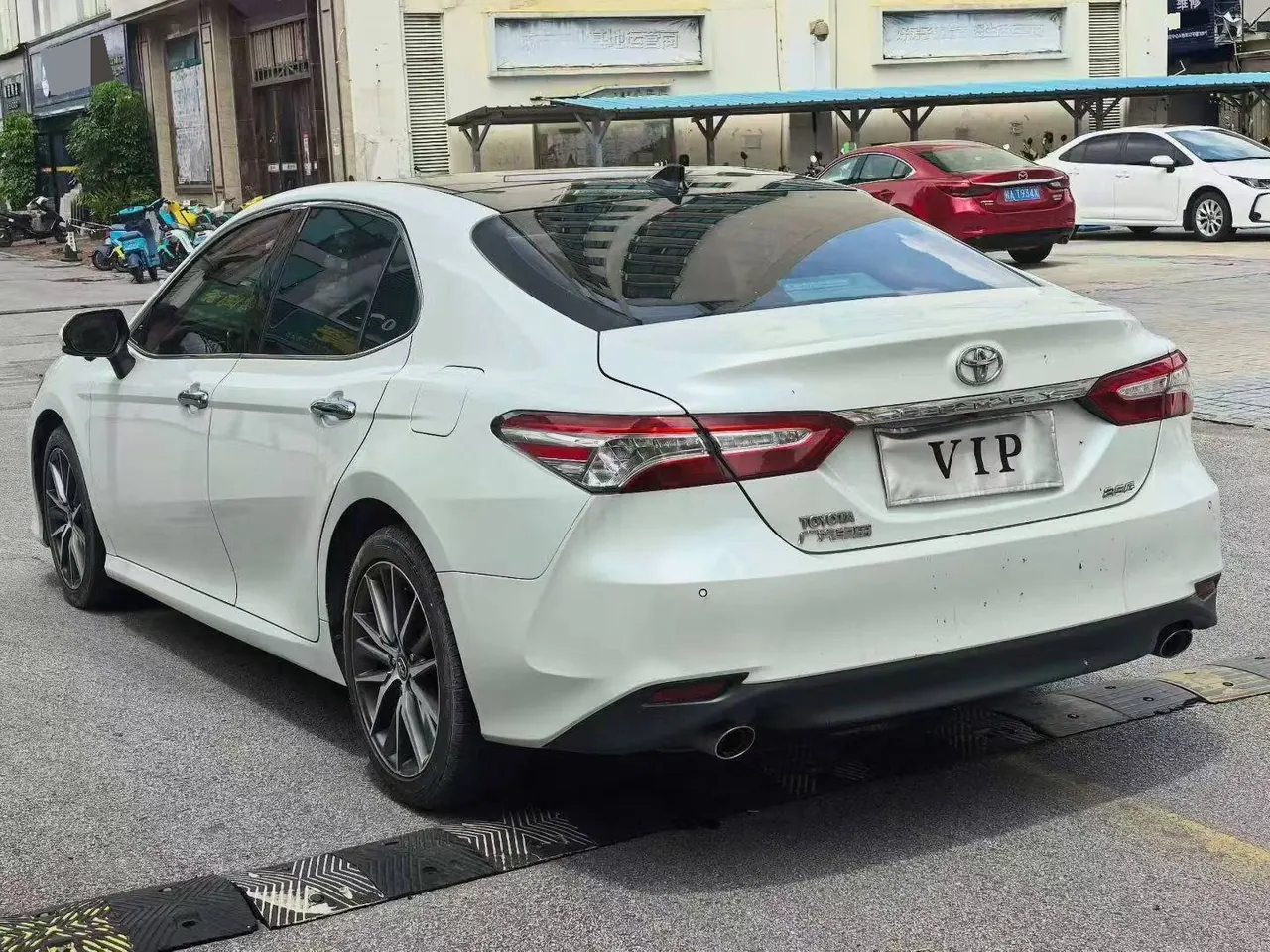 Toyota 2021 Camry 2.5G Deluxe Edition Automatic Gear 6