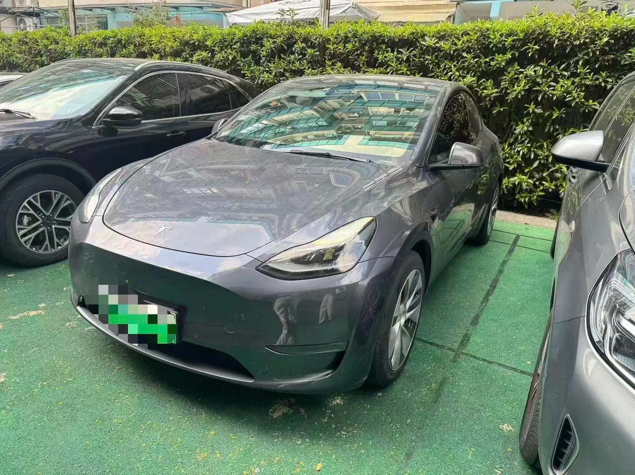 Open image lightbox: Tesla 2021 Model Y Standard Endurance Rear Drive Automatic Gear