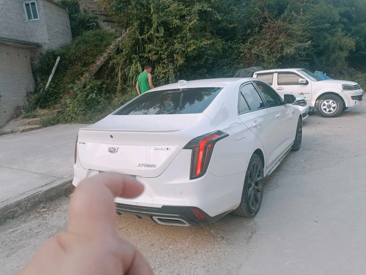 Cadillac 2020 CT4 2.0T 28T fashion automatic gear 3