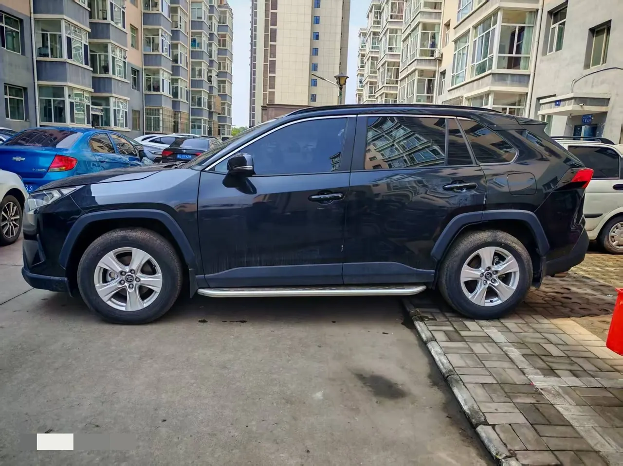 Toyota 2024 RAV4 Rongbo 2.0 Stepless Two-Drive City Edition Automatic Gear 4