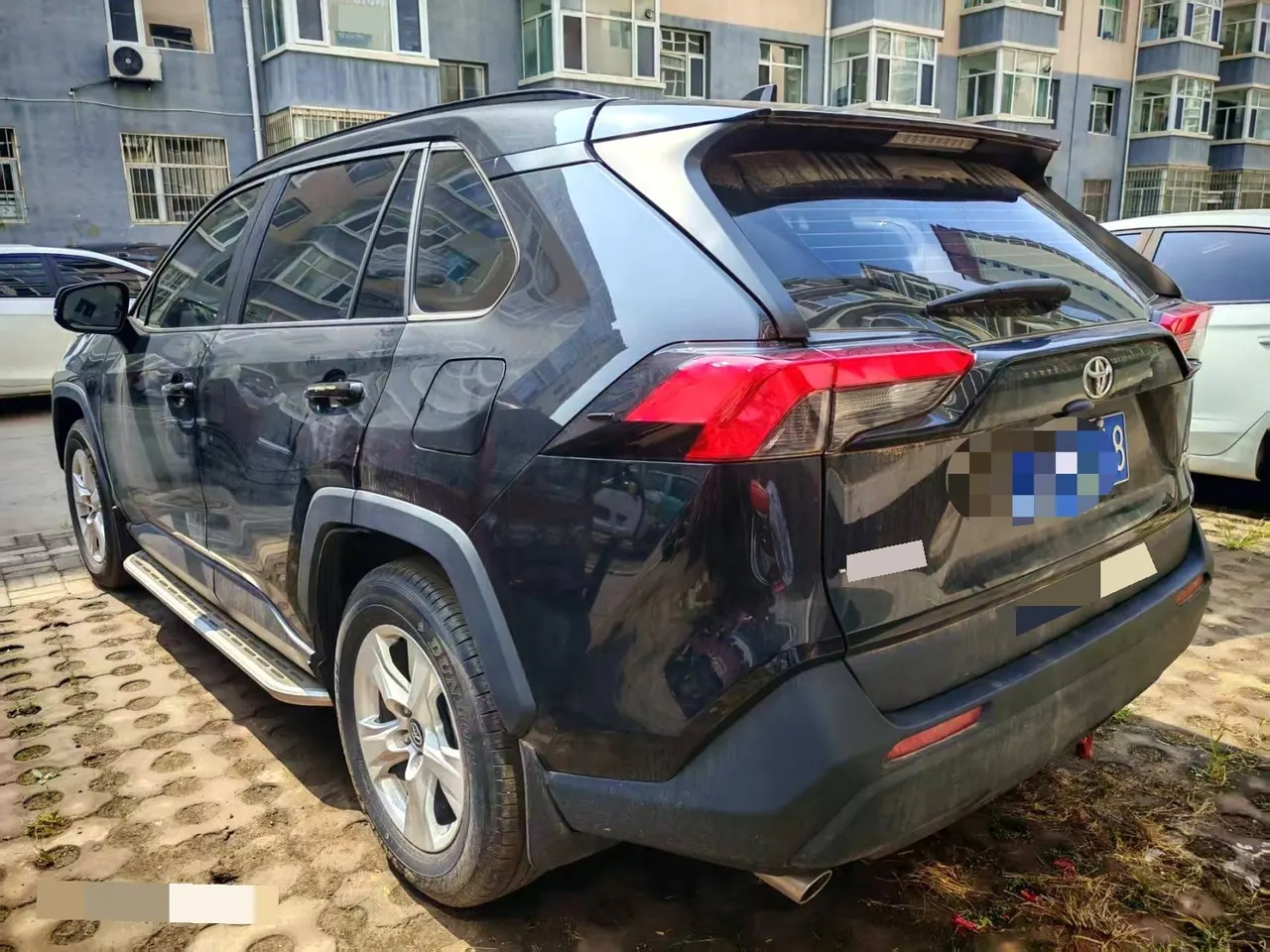 Toyota 2024 RAV4 Rongbo 2.0 Stepless Two-Drive City Edition Automatic Gear 5