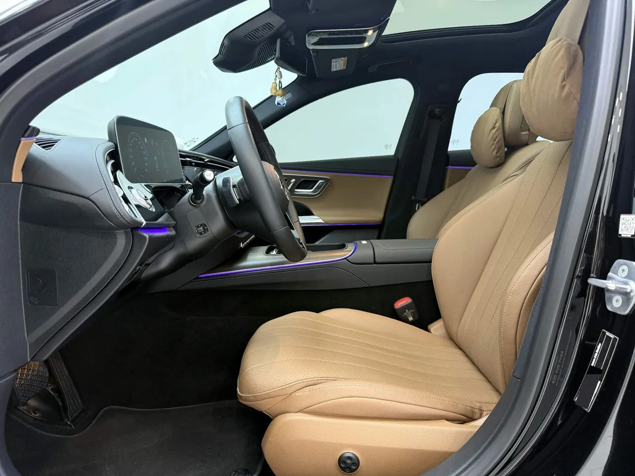 Mercedes Benz E Class 2024 E 300 L 48V 2.0T Luxury Automatic Gear 10