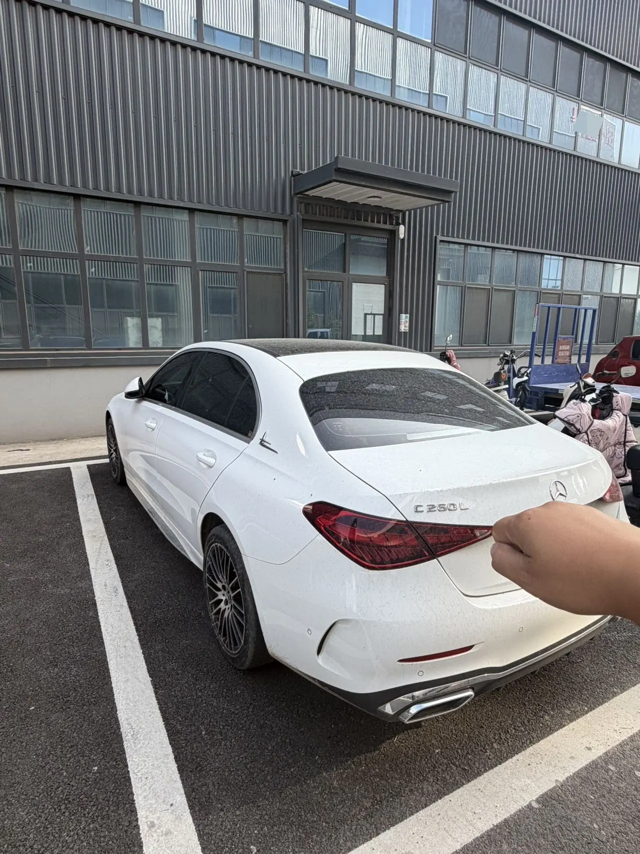 Mercedes Benz Class C 2023 C 260 L 48V 1.5T Automatic 3
