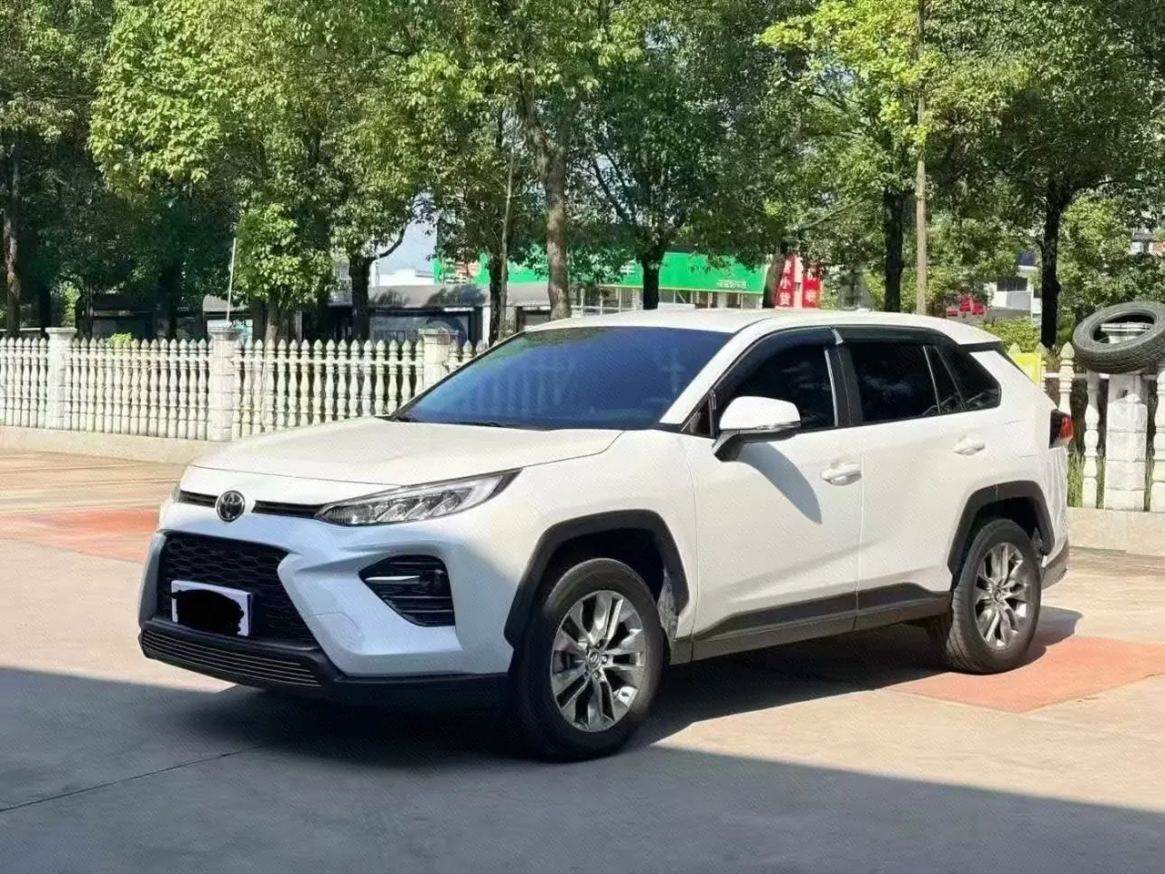打开图片灯箱:Toyota 2024 Wilanda 2.0 Stepless Two-Drive City Edition Automatic Gear