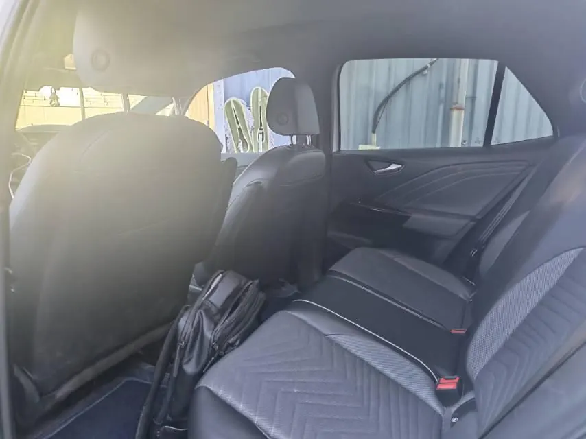 Volkswagen 2024 ID. 3 superior version of automatic transmission 8