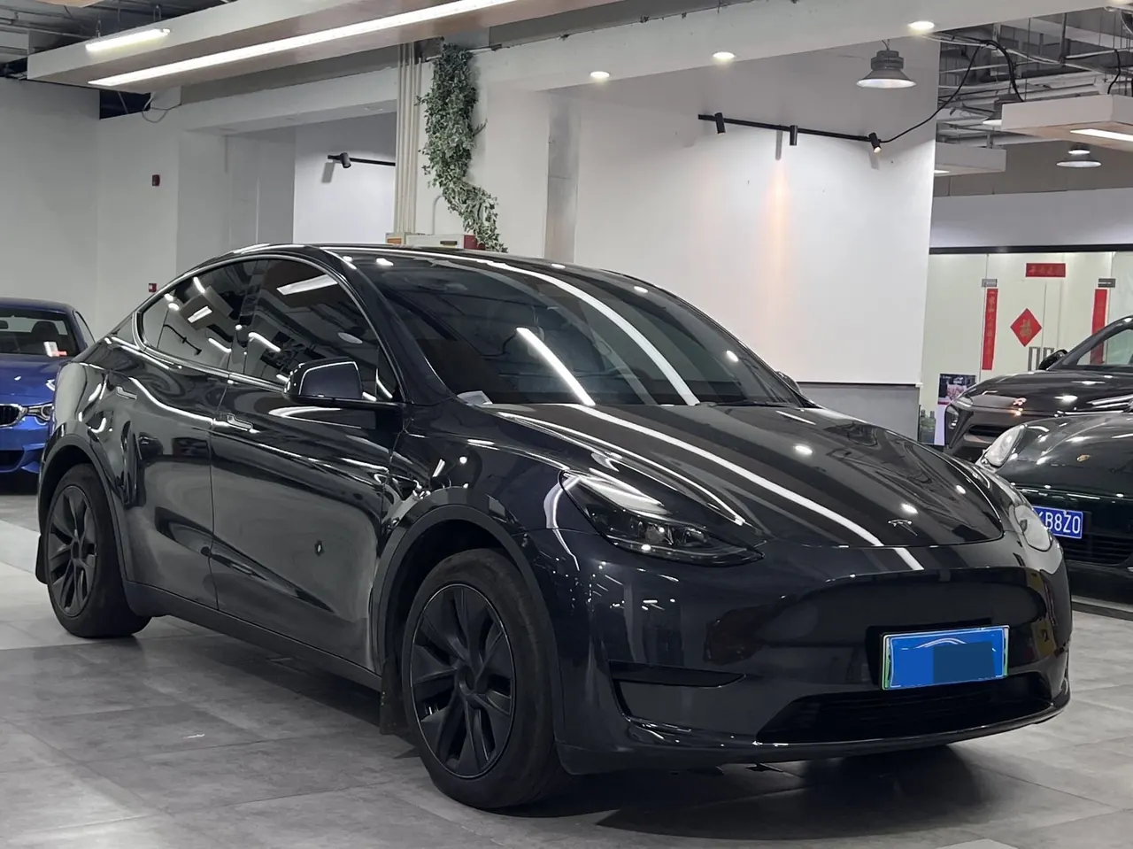 Tesla 2024 Model Y rear-wheel drive version automatic transmission 3