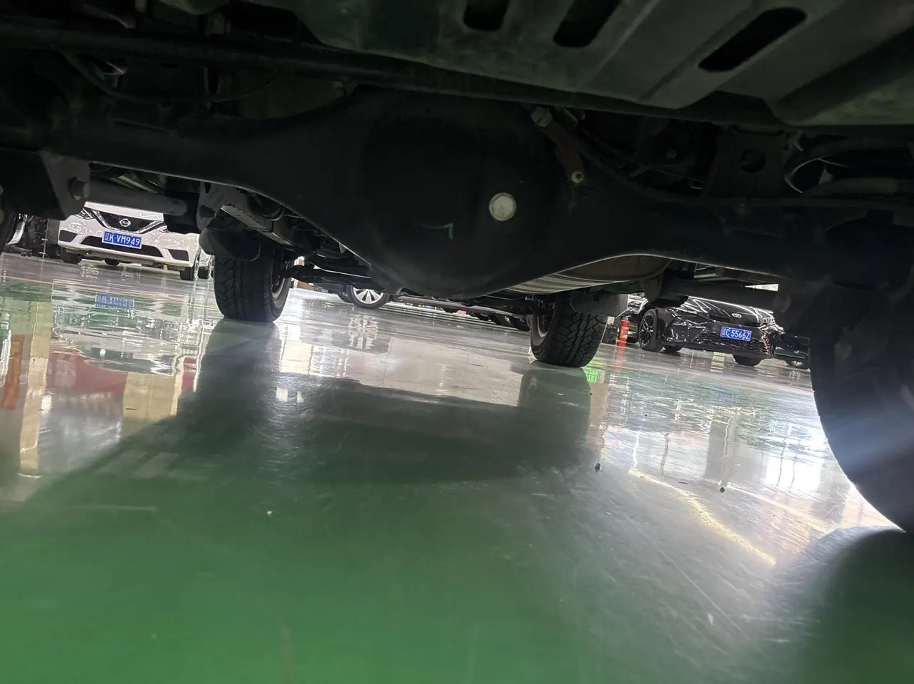 Beijing 2021 BJ40 2.0T four-wheel drive blade hero version chivalrous automatic gear 15