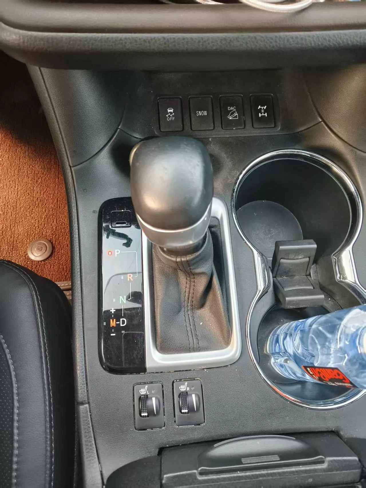 Toyota 2021 Highlander 2.0T 4-wheel drive deluxe 7-seat automatic gear 5