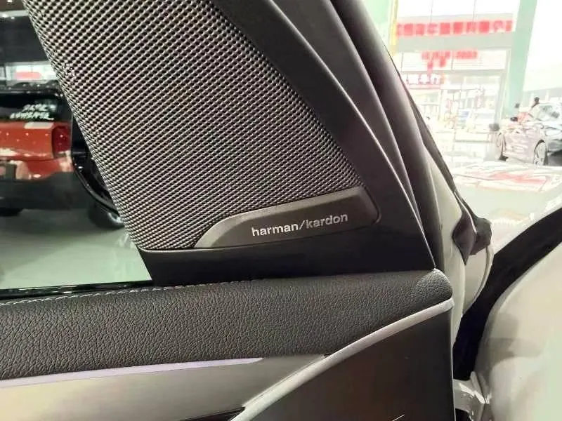 BMW 2023 iX3 Creat Collar Automatic 7