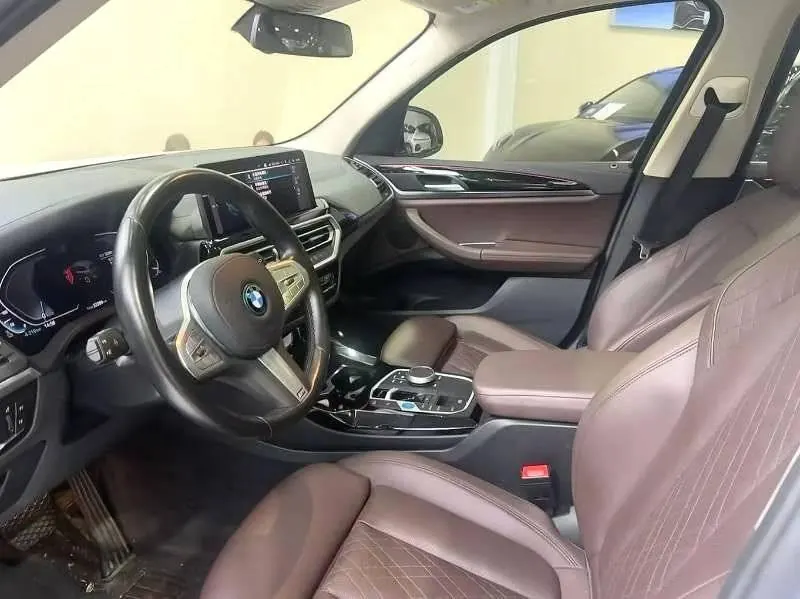 BMW 2023 iX3 Creat Collar Automatic 8