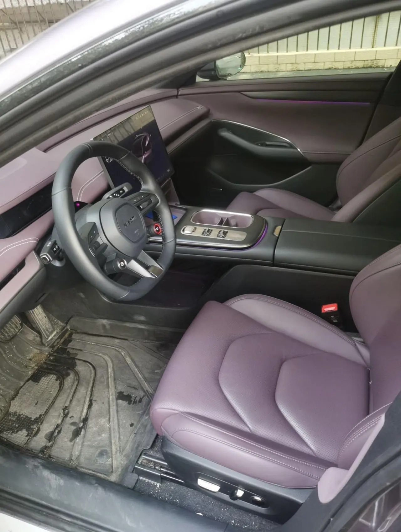 MI 2024 SU 7 700km Rear Drive Long Endurance Smart Driving Edition Automatic Gear 6