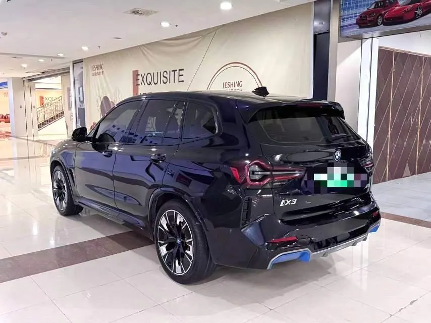 BMW 2024 iX3 Creat Collar Automatic 4