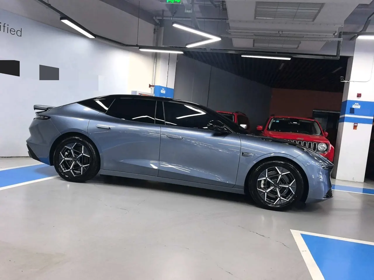 LYNK&amp;CO 2024 LYNK&amp;CO Z10 95kWh 766km rear drive Max automatic gear 6