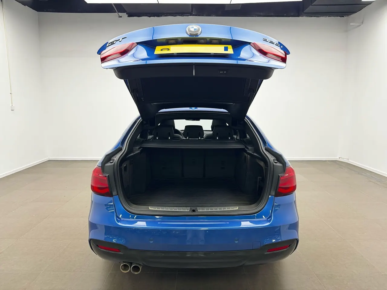 BMW 3 Series GT (Imported) 2020 GT 320i 2.0T M Sports Suit Automatic Gear 17
