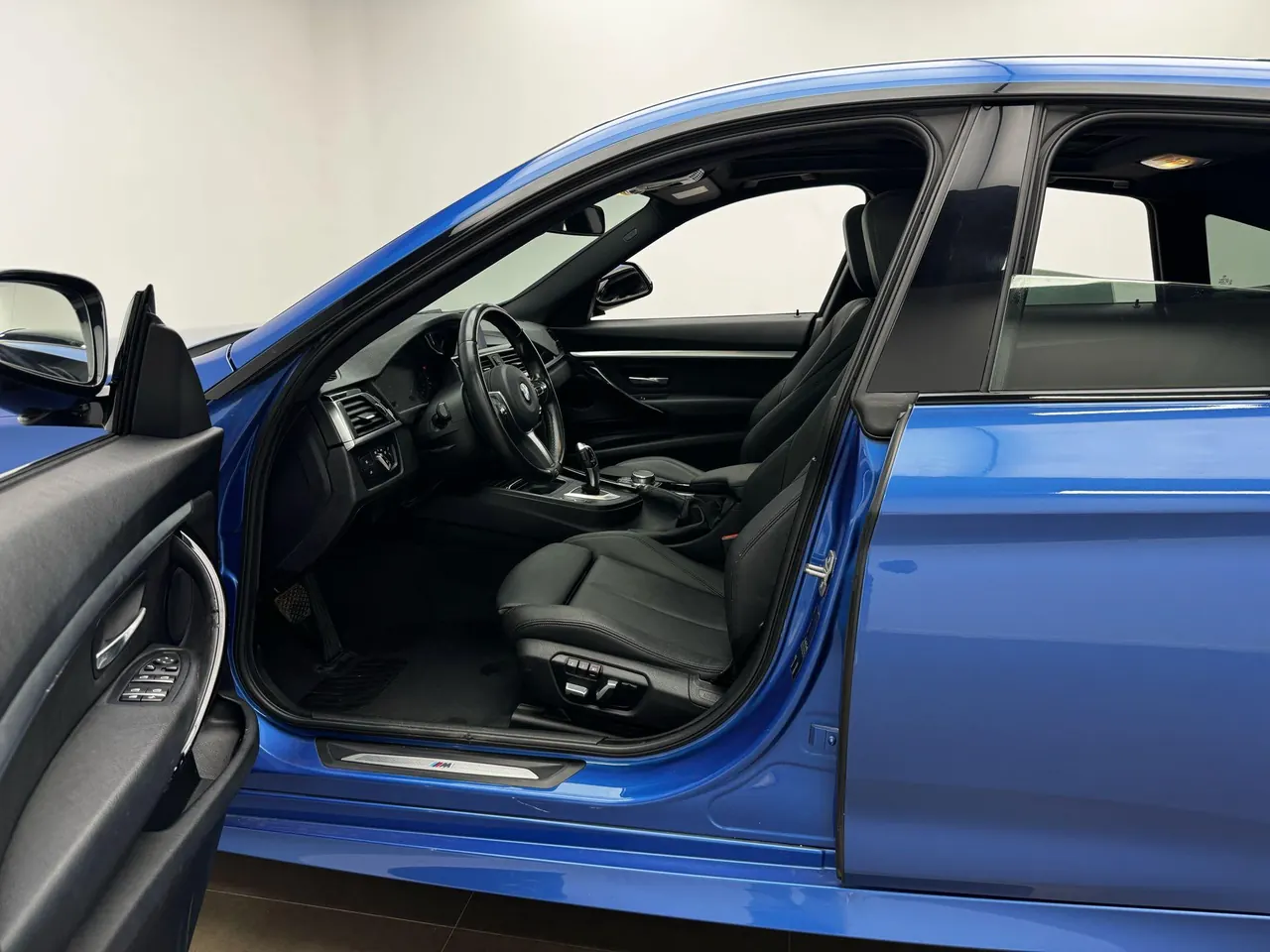 BMW 3 Series GT (Imported) 2020 GT 320i 2.0T M Sports Suit Automatic Gear 9