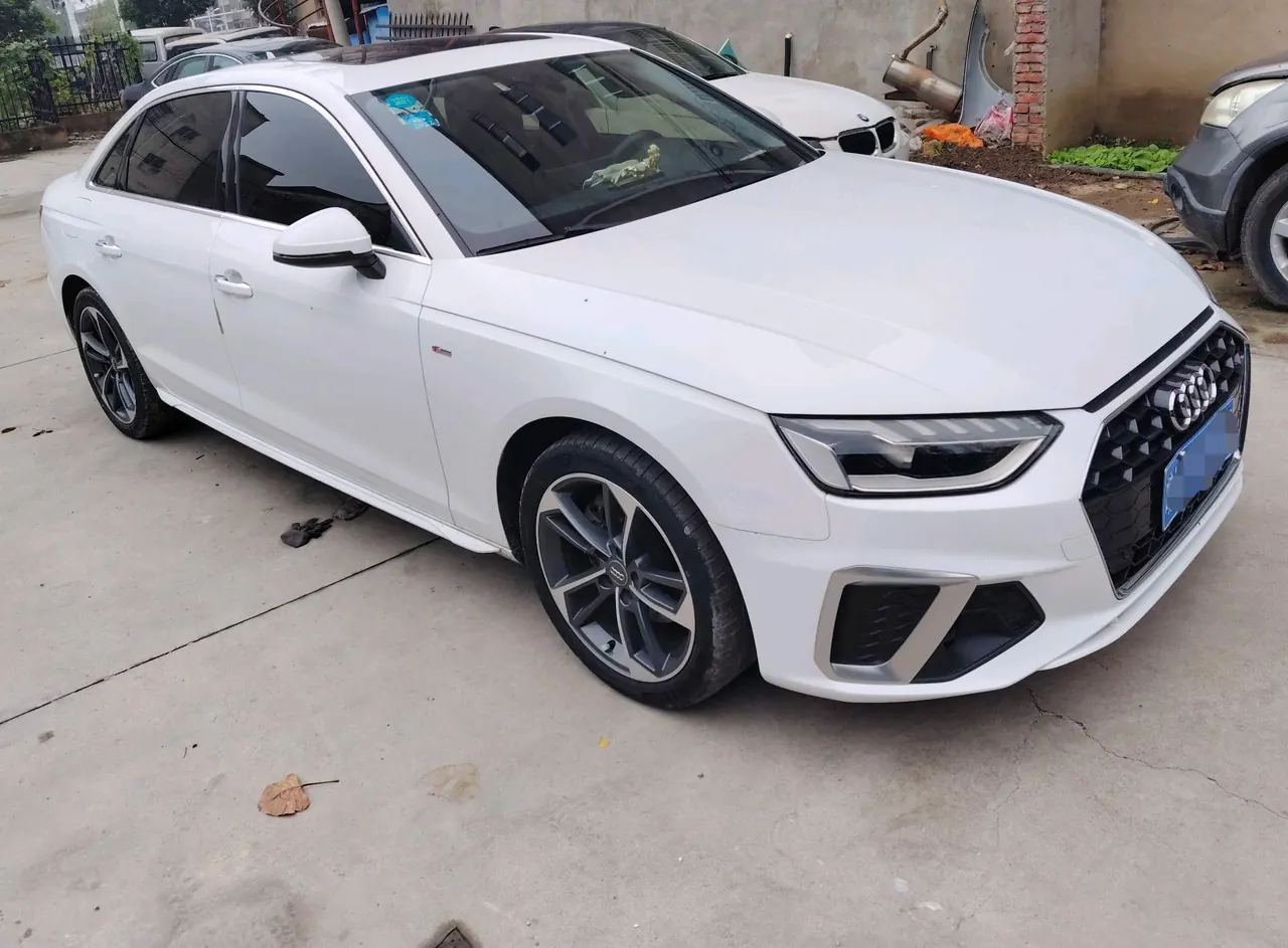 Audi 2020 A4L 2.0TFSI 40TFSI Fashion Dynamic Automatic 2