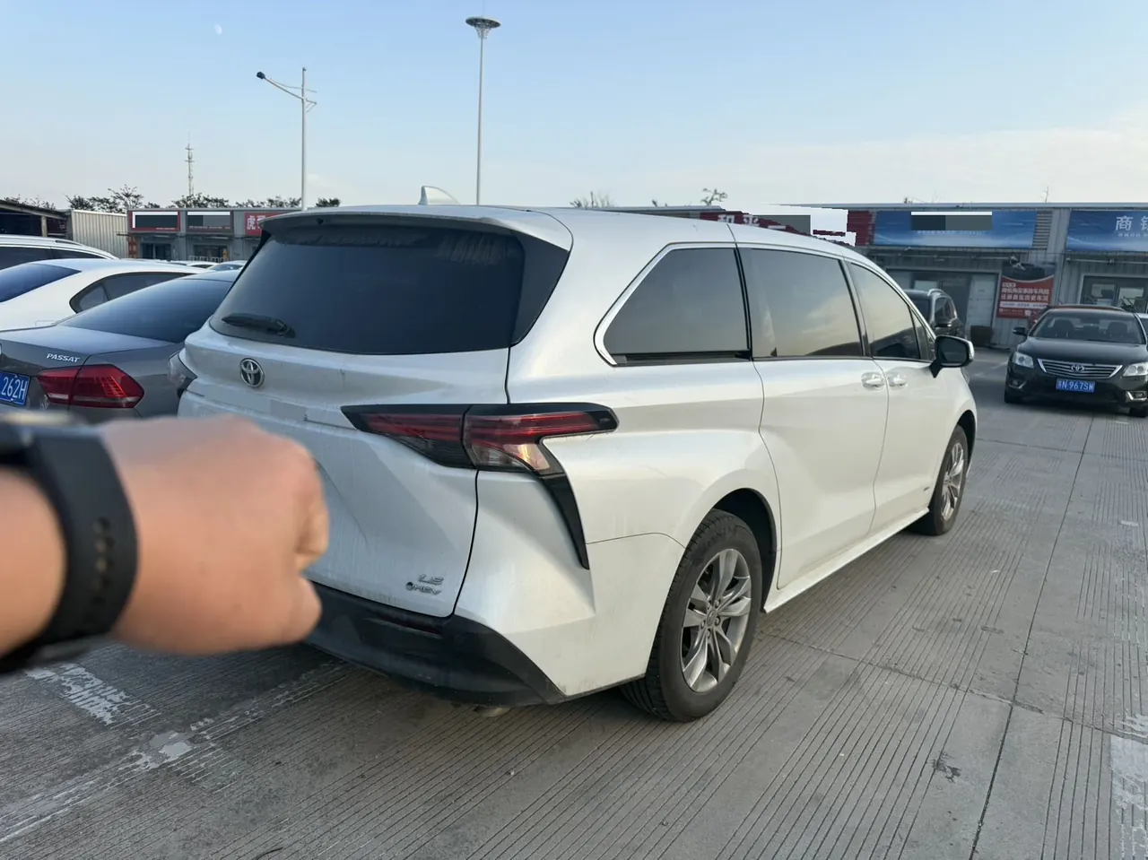 Toyota 2024 Sana 2.5 Stepless Comfort Edition Automatic Gear 3