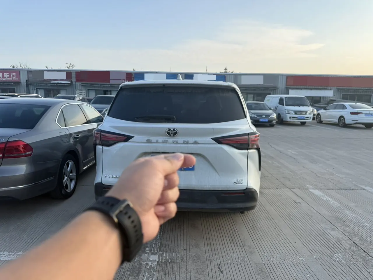 Toyota 2024 Sana 2.5 Stepless Comfort Edition Automatic Gear 4
